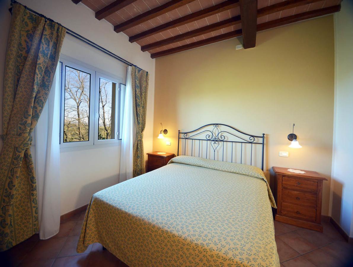 Agriturismo L'Imposto Pomarance Exterior foto